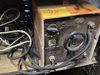 Lot 28 - elettro lasapparaat torpedo 220/380v - afbeelding 1 van  2