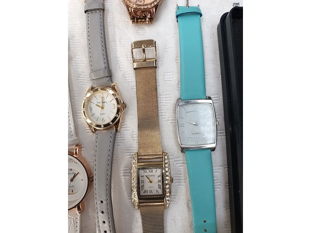 Lot 28 - horloges. 10 stuks - afbeelding 3 van  5
