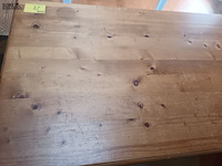 Lot 28 - houten eetkamertafel - afbeelding 3 van  3
