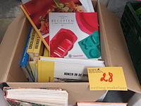 Lot 28 - kookboeken