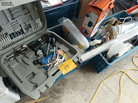 Lot 28 - lot werkmateriaal en gereedschap