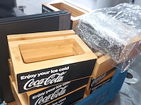 Lot 28 - menuboeken en kaarthouders - afbeelding 4 van  4