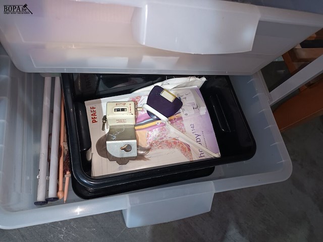 Lot 28 - opbergsysteem op wielen - afbeelding 5 van  5