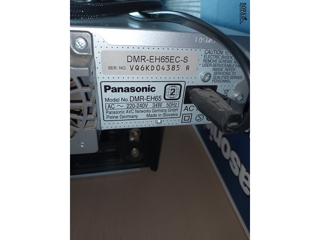 Lot 28 - panasonic dvd recorder en philips video recorder - afbeelding 6 van  6