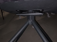 Lot 28 - roterende armstoel. 6 stuks - afbeelding 4 van  5