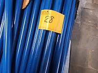 Lot 28 - telescopische stelen - afbeelding 3 van  3
