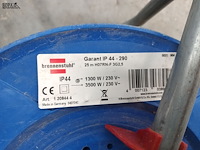 Lot 28 - verlengkabel op haspel - afbeelding 3 van  3