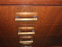 Lot 28 - vintage kast - afbeelding 6 van  8