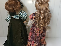 Lot 28 - vintage porseleinen pop. 2 stuks - afbeelding 6 van  6