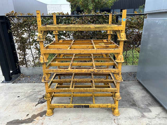 Lot 28 stapelcontainers 5 stuks - afbeelding 1 van  2