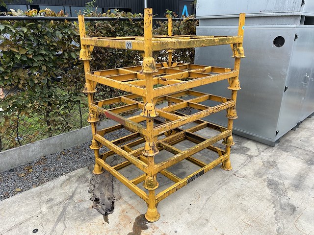 Lot 28 stapelcontainers 5 stuks - afbeelding 2 van  2