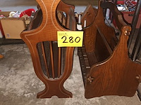 Lot 280 - krantenbak. 2 stuks - afbeelding 3 van  3