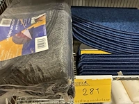 Lot 281 - traplopers - nieuw - 2 sets