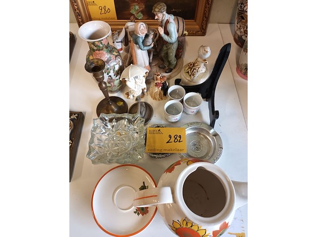 Lot 282 - decoratie. 15 stuks - afbeelding 1 van  5