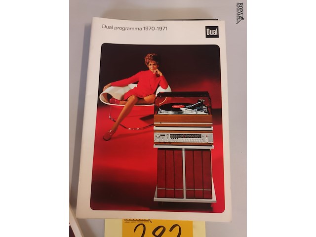 Lot 282 - retro catalogi muziekinstallaties. 9 stuks - afbeelding 3 van  4