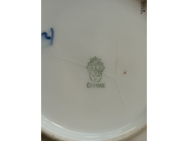 Lot 282 - vazen en schaaltjes. 16 stuks - afbeelding 7 van  7