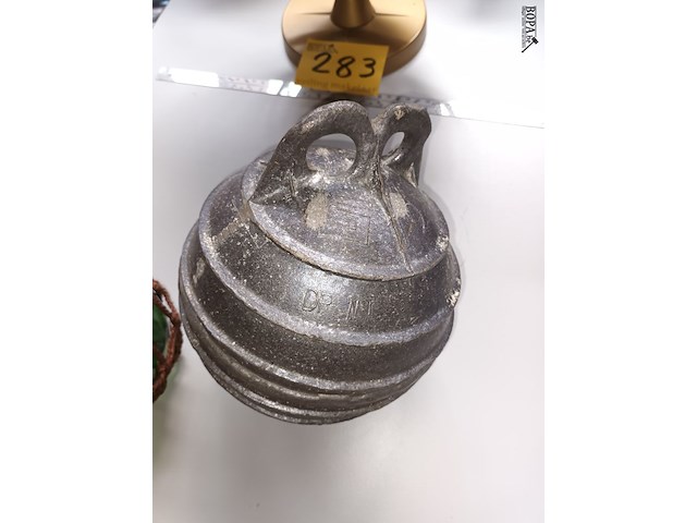 Lot 284 - boeien voor visnetten. 2 stuks - afbeelding 4 van  4