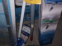 Lot 284 - poetsmateriaal. 6 stuks - afbeelding 1 van  6