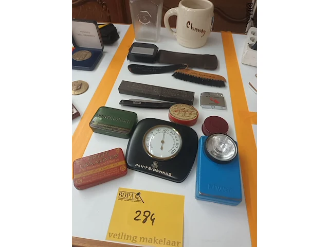 Lot 284 - publicitaire items. 13 stuks - afbeelding 1 van  4