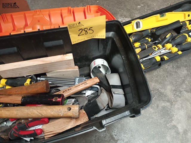 Lot 285 - materiaalkoffer met inhoud - afbeelding 4 van  4