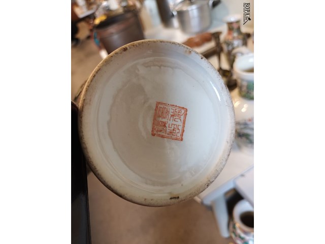 Lot 285 - oosterse vazen. 4 stuks - afbeelding 5 van  8