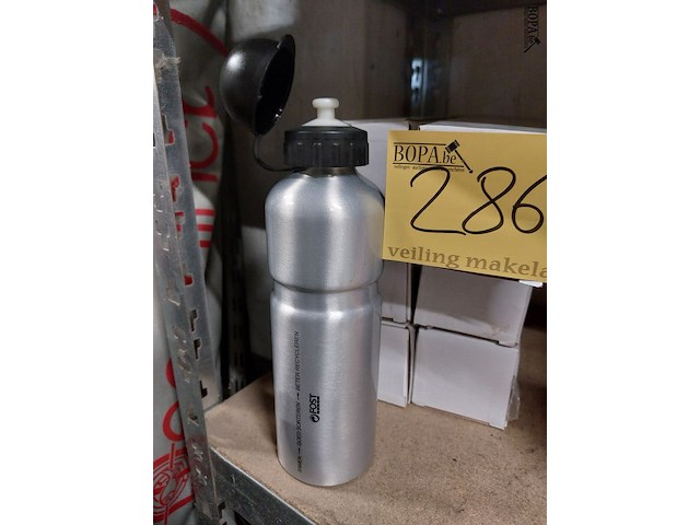 Lot 286 - drinkbussen, 6 stuks - afbeelding 2 van  2