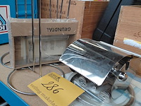 Lot 286 - lot wc paierhouders - 3 stuks - afbeelding 4 van  4