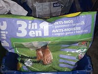 Lot 288 - meststoffen en strooizout - afbeelding 4 van  4