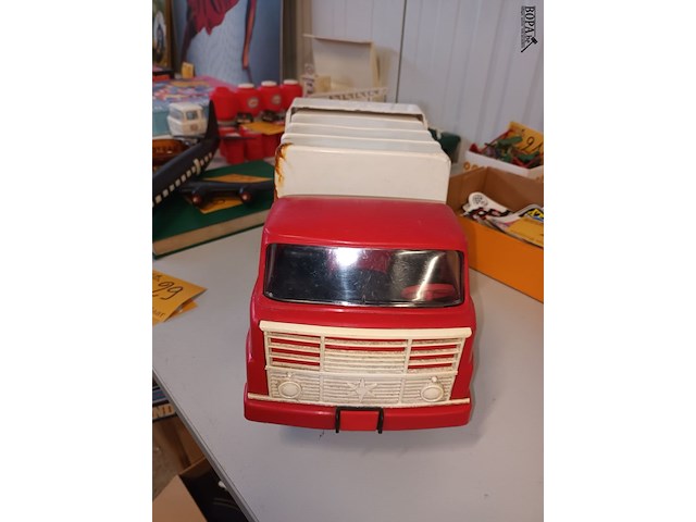 Lot 29 - big vuilniskar - afbeelding 2 van  7