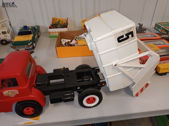 Lot 29 - big vuilniskar - afbeelding 7 van  7