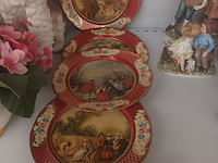 Lot 29 - blikken sierborden. 4 stuks