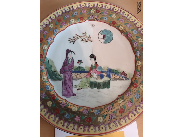 Lot 29 - chinees sierbord - afbeelding 2 van  3