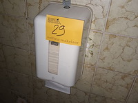 Lot 29 - dispensers en vuilnisemmers - afbeelding 1 van  3