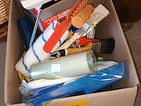 Lot 29 - doos met diversen