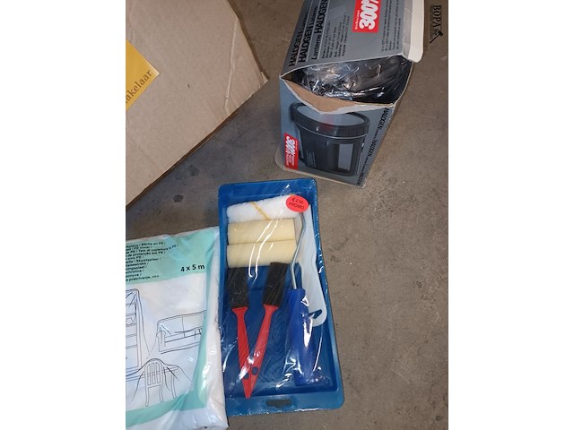 Lot 29 - doos met diversen - afbeelding 4 van  4