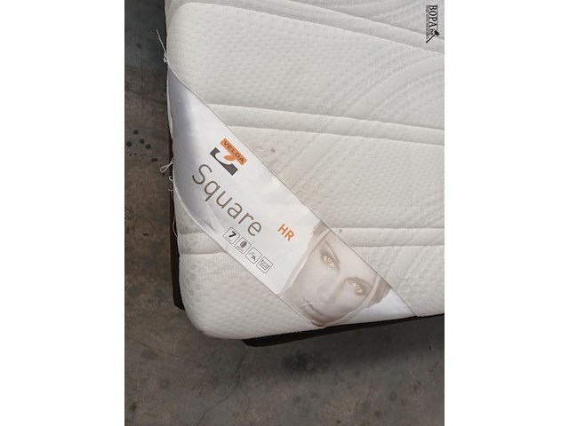 Lot 29 - elektrische boxspring - afbeelding 3 van  6