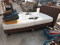 Lot 29 - elektrische boxspring - afbeelding 6 van  6