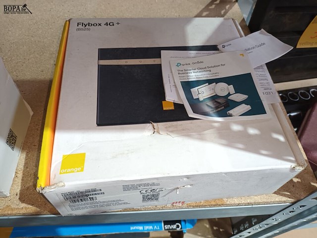 Lot 29 - internet modem en adapters - afbeelding 4 van  5