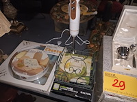 Lot 29 - keukengerei. 7 stuks - afbeelding 7 van  8
