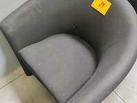 Lot 29 - kuipzetels - 2 stuks - afbeelding 3 van  3