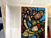 Lot 29 - le vitrail roman - afbeelding 4 van  6
