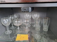 Lot 29 - lot bierglazen: leffe, oud bruin, stella