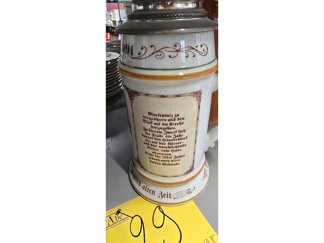 Lot 29 - stenen bierpotten 7 stuks + kruik - afbeelding 6 van  6