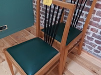 Lot 29 - stoelen. 2 stuks