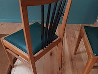Lot 29 - stoelen. 2 stuks - afbeelding 2 van  3
