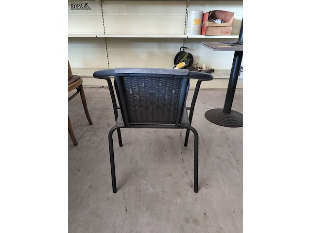 Lot 29 - terrasstoelen. 22 stuks - afbeelding 3 van  4