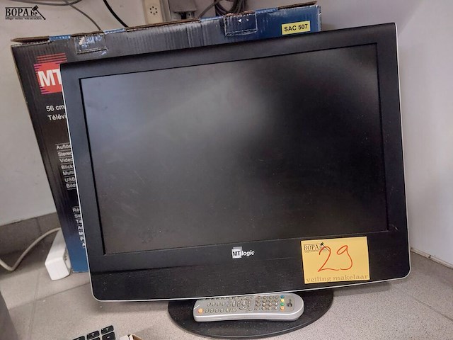 Lot 29 - tv mtlogic tfdvd-2318 - afbeelding 1 van  3