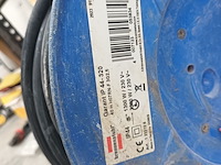 Lot 29 - verlengkabel op haspel en verdeelstekker - afbeelding 4 van  4