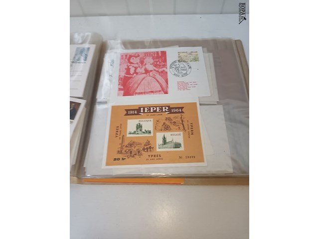 Lot 29 - verzamelmap postzegels. speciale uitgaven - afbeelding 5 van  9