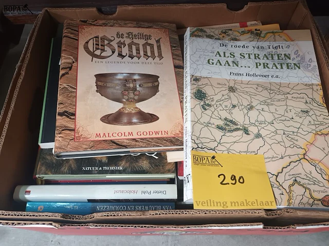 Lot 290 - doos met boeken - afbeelding 1 van  8